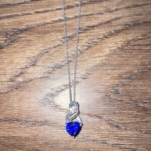 925 Sterling Silver women’s Necklace with Deep Blue Heart Pendant